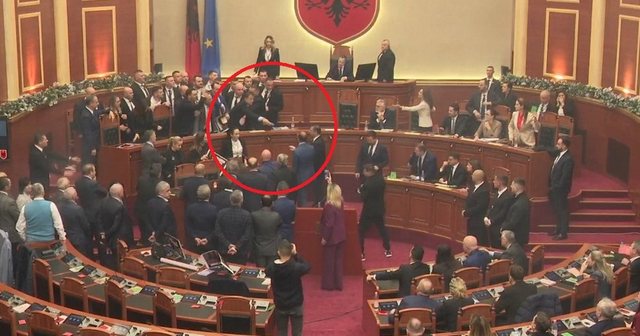 What was not seen in the Assembly? Noka flag soaked with water, the Guard