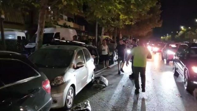 ‘Spektakël’ në kufirin Kosovë-Shqipëri, një