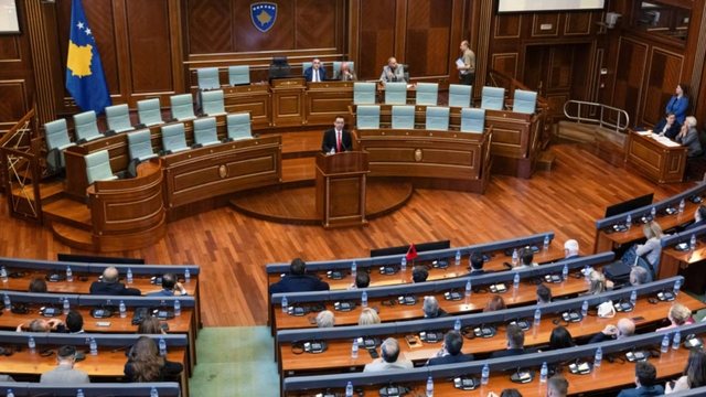 Pas kryeparlamentarit, zgjidhen edhe tre nënkryetarët e Kuvendit nga