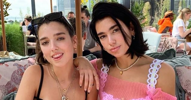 Dua Lipa i bën urimin e veçantë Rinës
