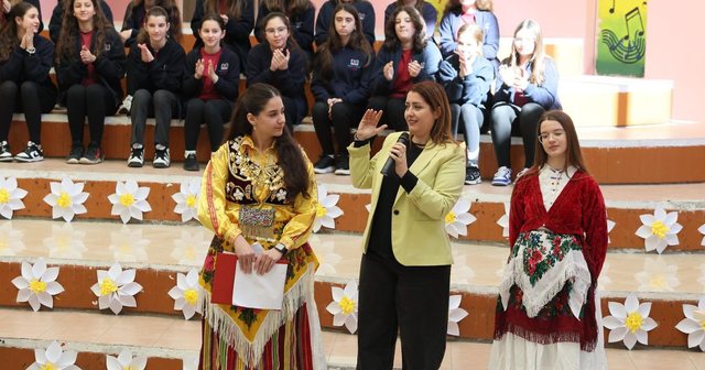 Nis Konkursi Kombëtar i Gjuhës Shqipe, Manastirliu: Në garë