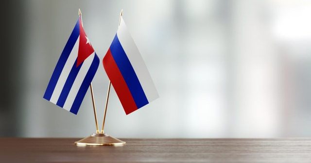 Rusia do t&euml; furnizoj&euml; Kub&euml;n me energji si ndihm&euml; humanitare