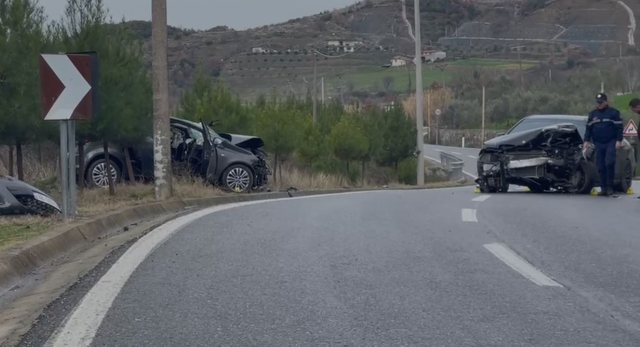 Aksidenti me një viktimë dhe tre të lënduar në aksin