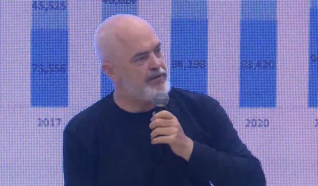 “Altin Dumani ishte i çarmatosur, shpatën e kisha unë