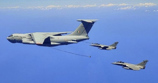 India marrëveshje me Francën për blerjen e avionëve