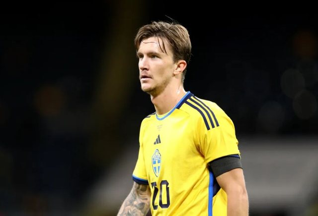 Çudia me futbollistin e Suedisë, del nga koma për problemet