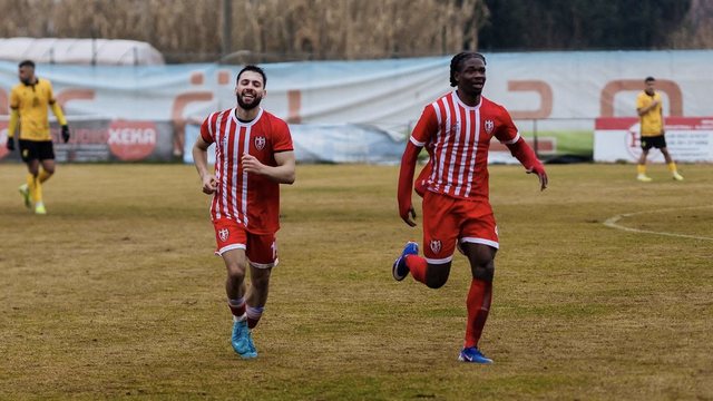 Sk&euml;nderbeu, La&ccedil;i dhe Pogradeci marrin fitoret e radh&euml;s,