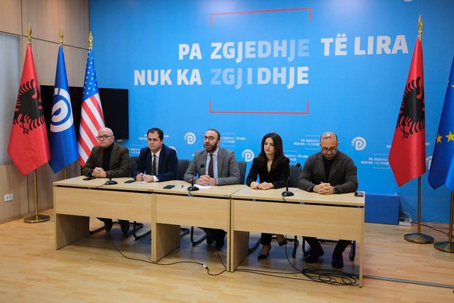 Këshilli i Mandateve/ Anëtarët e PD: 5 herë u tentua të