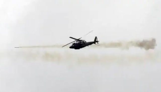 Përplasen dy helikopterë, humbin jetën të gjithë