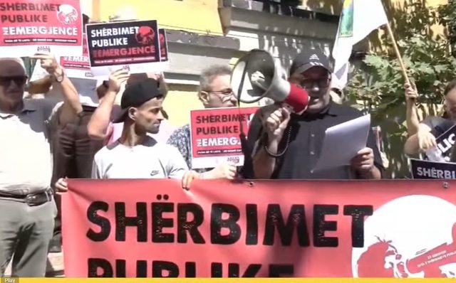 “Rama, Berisha jepni dorëheqjen”/ Unioni i Sindikatave