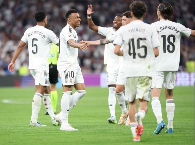 Real Madrid, mund t&euml; l&euml;r&euml; t&euml; lir&euml; lojtarin p&euml;r 50