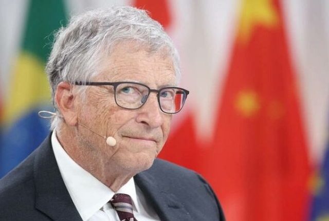 Bill Gates zotohet të dhurojë pothuajse të gjithë