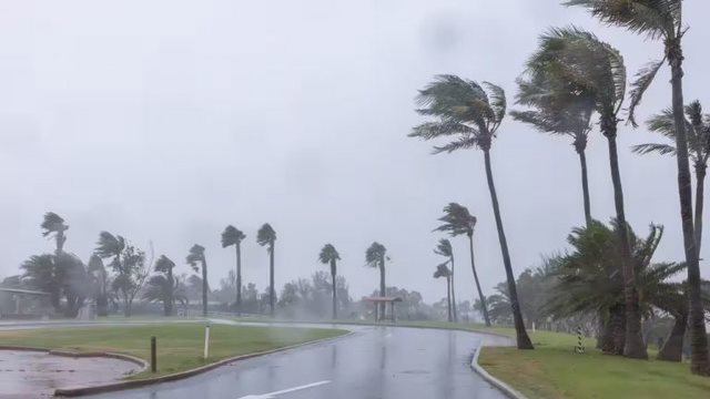 Cyclone "Zelia" hits Western Australia