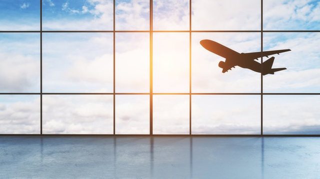 Shqipëria kryeson fluturimet komerciale në korrik/ Të parët