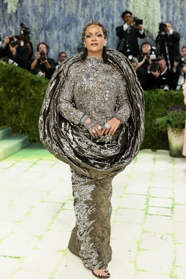 Met Gala 2026, nj&euml; vep&euml;r arti n&euml; tapetin e kuq