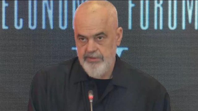 Ish-deputeti socialist akuza Ramës: Kryeministër që prish, dhunon