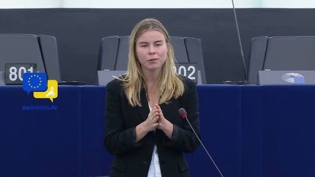 Protesta &ldquo;shkon&rsquo; n&euml; Partamentin Europian, eurodeputetja:
