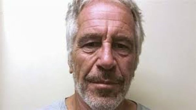Epstein vep&euml;r e rus&euml;ve?The Daily Mail&rdquo;: Gjith&ccedil;ka e