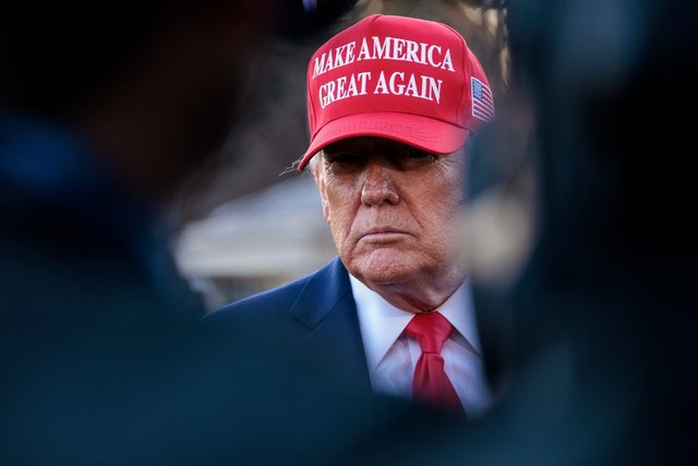 Shqipëria voton nën hijen e Trumpit