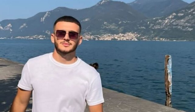 FOTO+EMRI/ Ra nga kati i tretë i pallatit ku po punonte, humb jetën i
