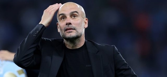 Guardiola: Nuk është normale të fitosh pesë Premier League