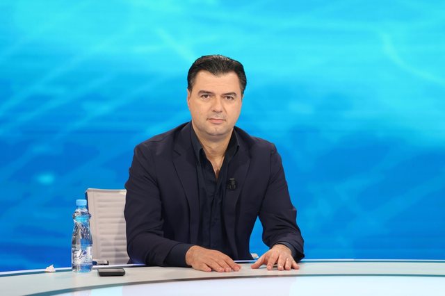 “Premtime piramidale janë kot pa luftë kundër