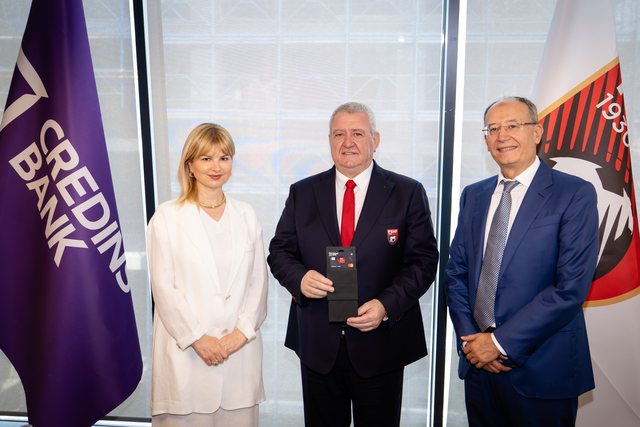 Credins bank dhe Federata Shqiptare e Futbollit forcojn&euml; partneritetin