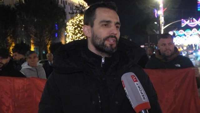 Edhe Lapaj kërkon qeveri teknike: Nuk lëviz nga kryeministria po nuk u