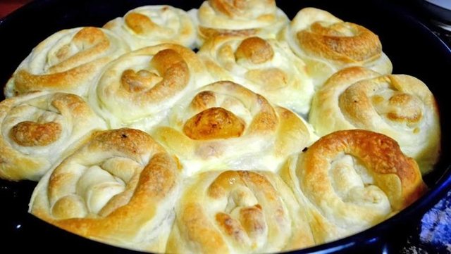 Bakllasare role me djathë