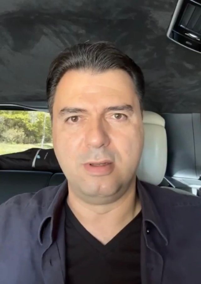 Nga McGonigal te kullat e përbashkëta të Trekëndëshit