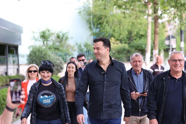 “Rama dhe shokët e 313-s zhytën Shqipërinë në