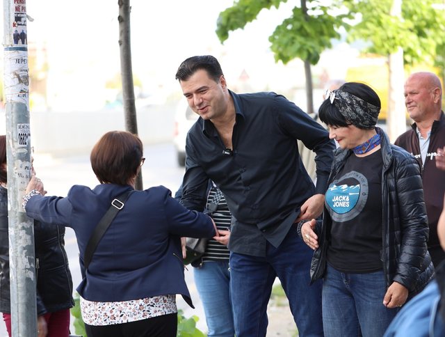 “Rama dhe shokët e 313-s zhytën Shqipërinë në
