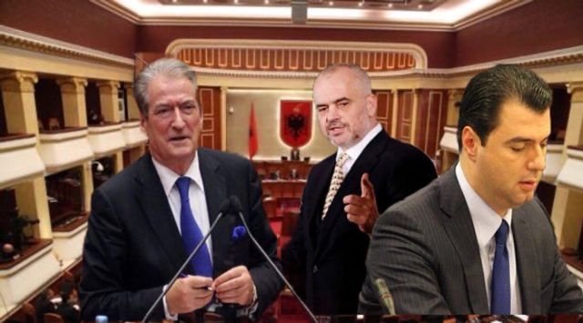 Basha t&euml; la hakmarrjen e karm&euml;s t&euml;nde, Sali. Me mashtrime dhe si