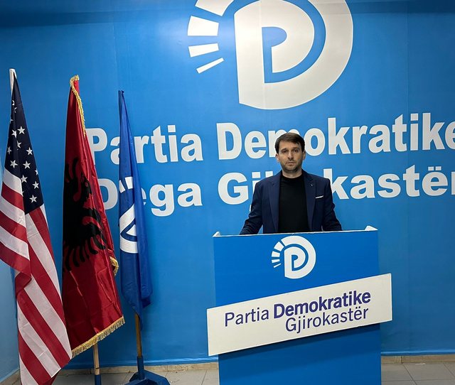 Zgjedhjet brenda PD, Armando Rabi shpall kandidatur&euml;n p&euml;r kryetar