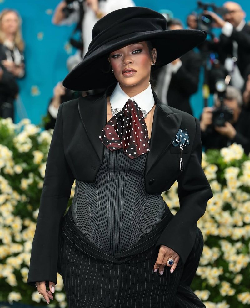 Surprizë në Met Gala 2025! Rihanna në pritje të
