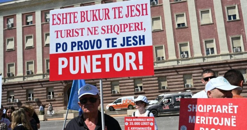 1 Maji “festohet” me protestë! Punëtorët e