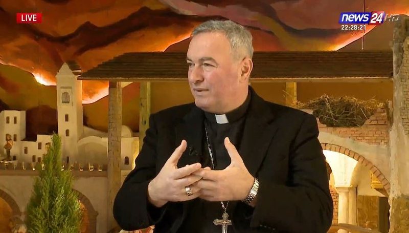 &ldquo;Dashuria e Zotit &euml;sht&euml; pa kusht p&euml;r t&euml;