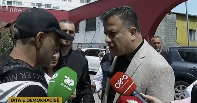 VIDEO/ Agravon situata në Vorë, Noka debate me Bert Xhabaftin: Nuk ju