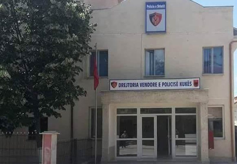 EMRAT/ Goditën me sende të forta të afërmin e tyre,