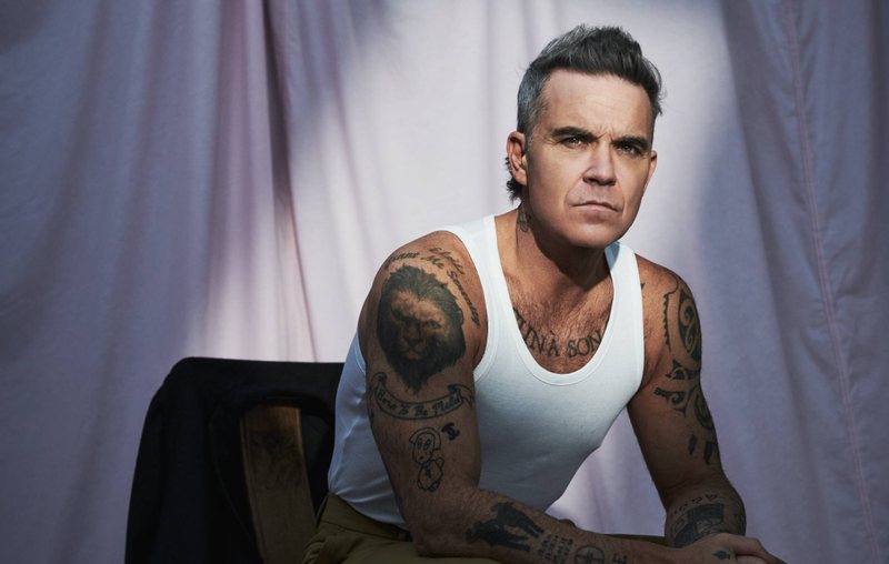 Robbie Williams: T’u japësh fëmijëve celularë