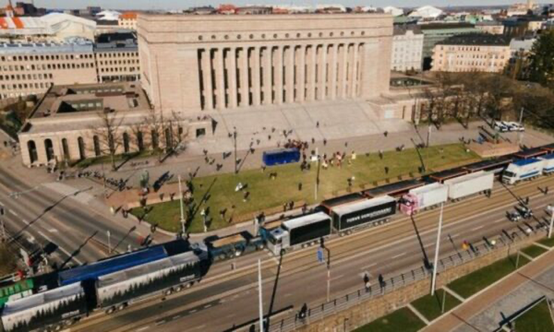 Deputeti kryen vetëvrasje brenda parlamentit, autoritetet nisin