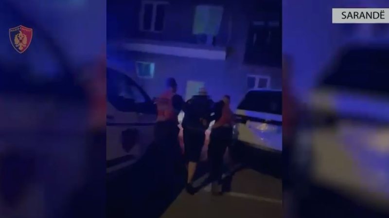 Grabiti një dyqan në Sarandë, arrestohet 48-vjeçari me dy
