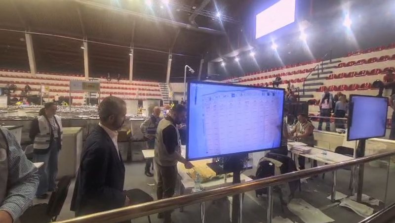 Numërimi i votave nga Greqia/ PS thellon diferencën dhe mund të