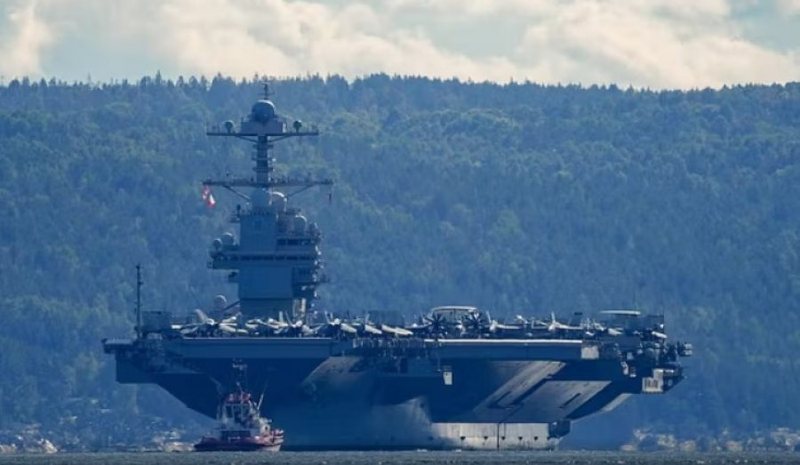 SHBA d&euml;rgon aeroplanmbajt&euml;sen m&euml; t&euml; madhe n&euml; bot&euml;