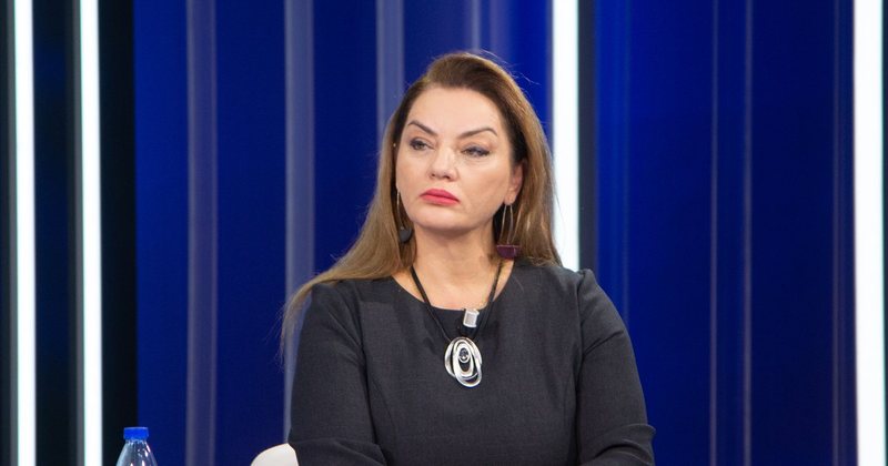 "Vijnë në PD si spiunë me çimka", Albana Vokshi