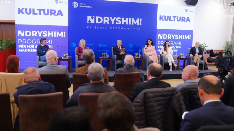 “Mbidyfishimi i buxhetit për kulturën dhe artin,