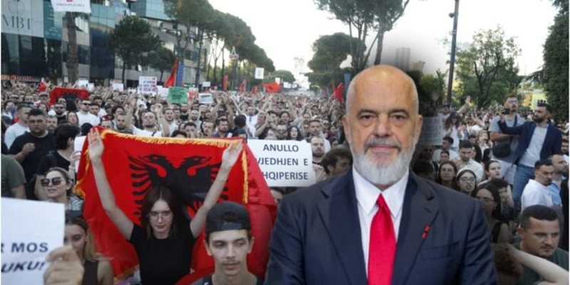 Rama i b&euml;n karshill&euml;k protest&euml;s s&euml; madhe nga Vlora: Nuk