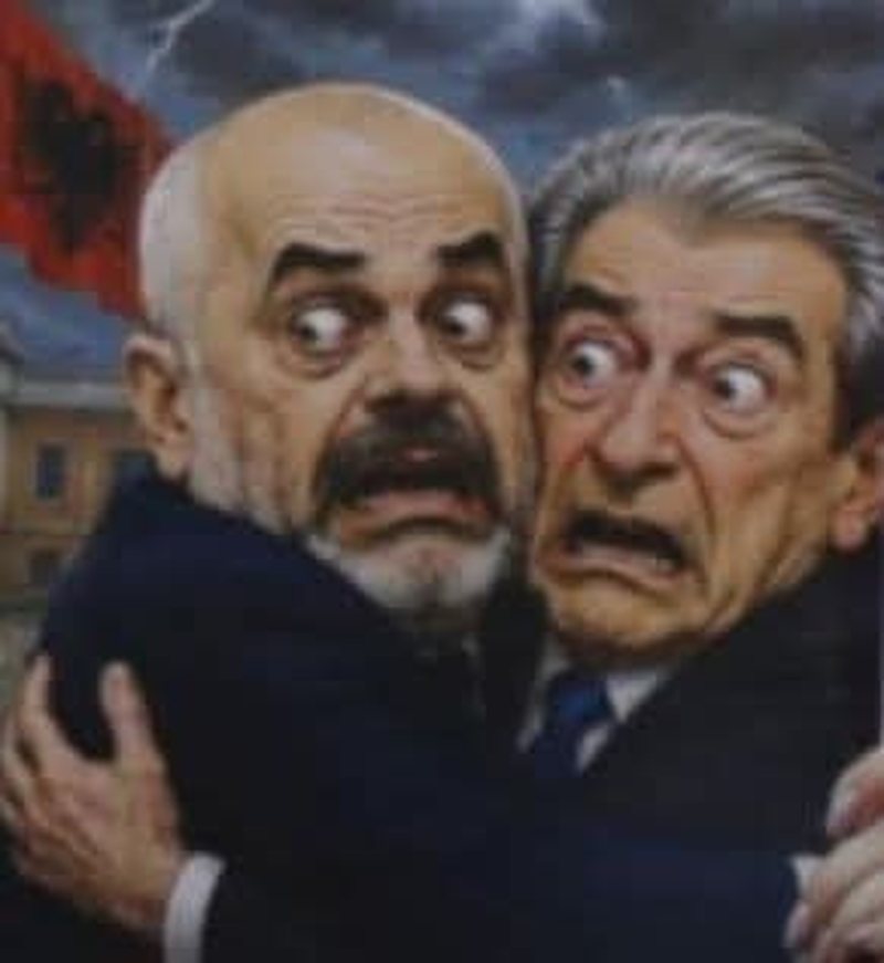 Kush jan&euml; hijenat rrotull protest&euml;s?