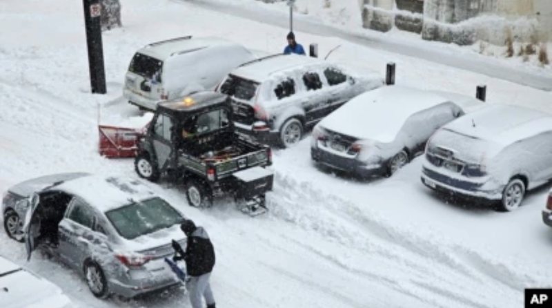 SHBA, stuhitë e fuqishme shkaktojnë viktima dhe shkatërrime