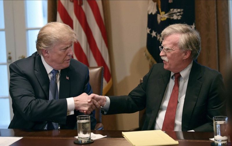 FBI bastis shtëpinë e  John Bolton, ish-këshilltarit të